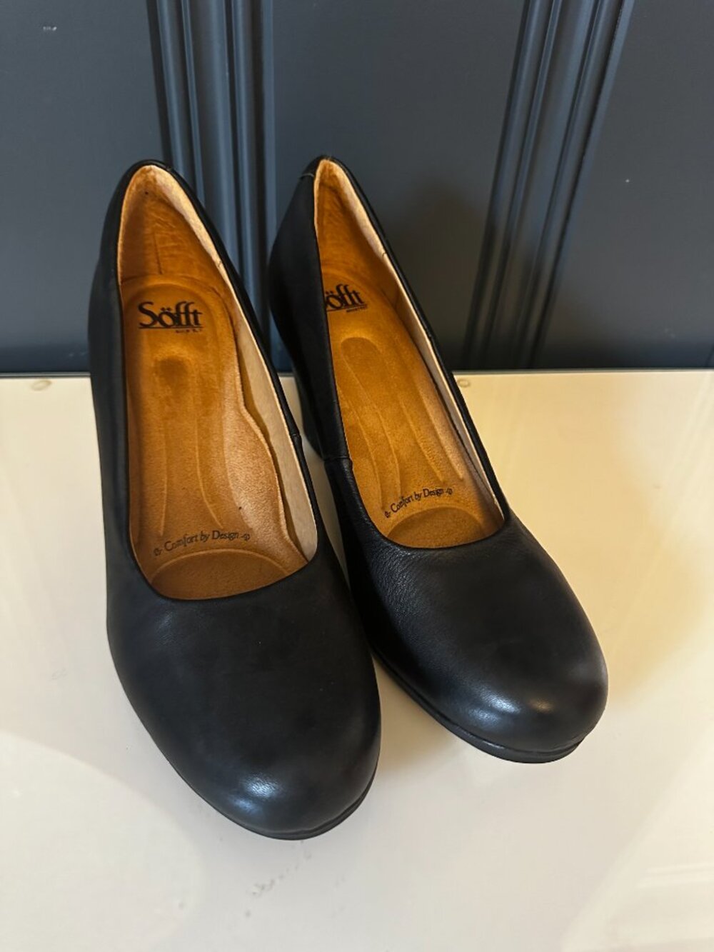 NWT Sofft Black Leather Block Heel Pumps 9.5 M